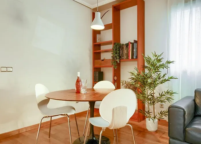 Apartamento En Chamberi Con Piscina - Lovely Apartment In The City Center With Swimming Pool